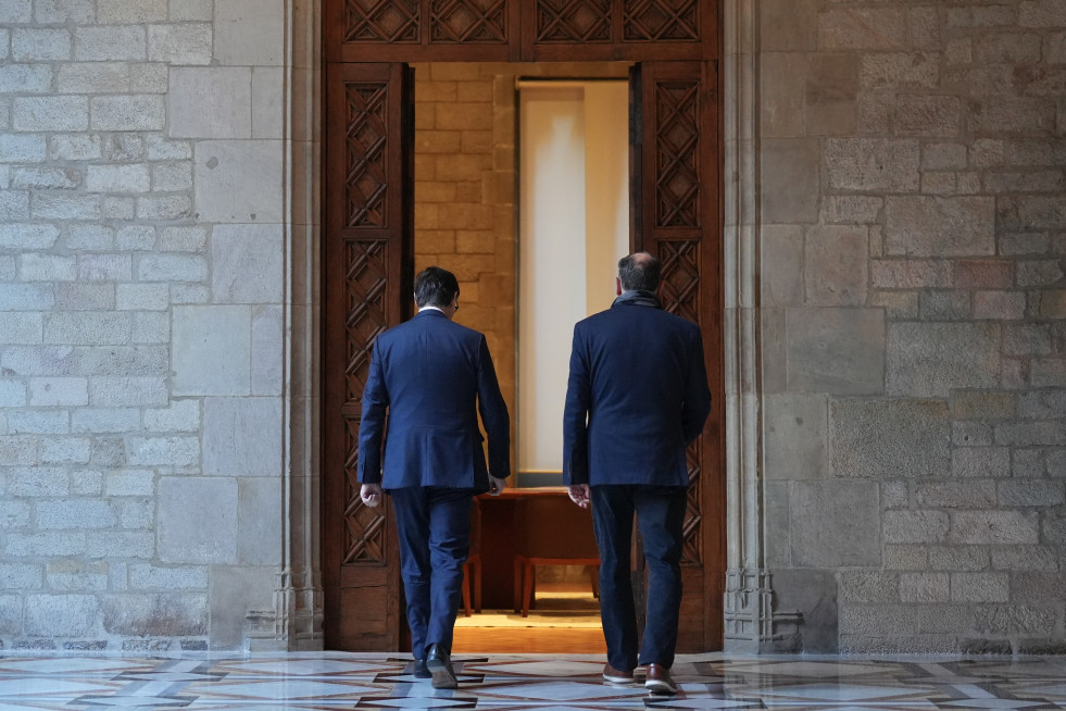 EuropaPress 7205624 presidente generalitat salvador illa reune presidente erc oriol junqueras