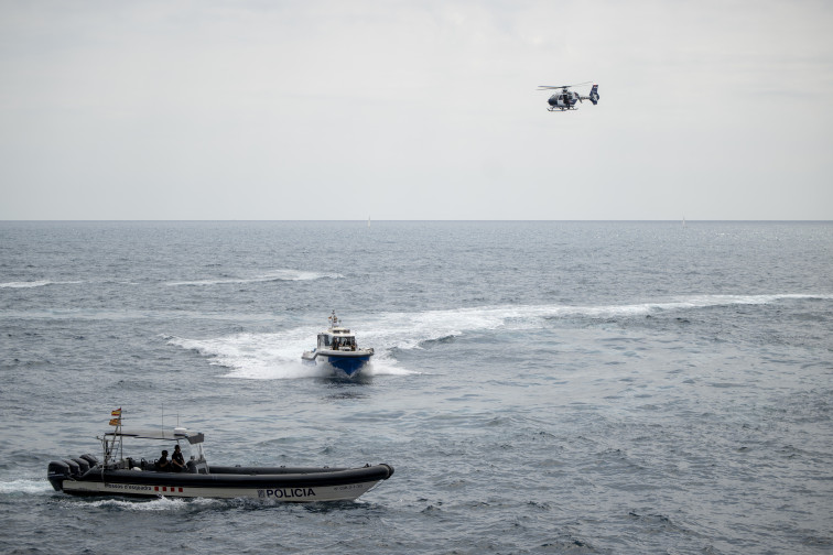 Los Mossos localizan un cadáver en la playa del Somorrostro mientras buscan a joven de Chicago