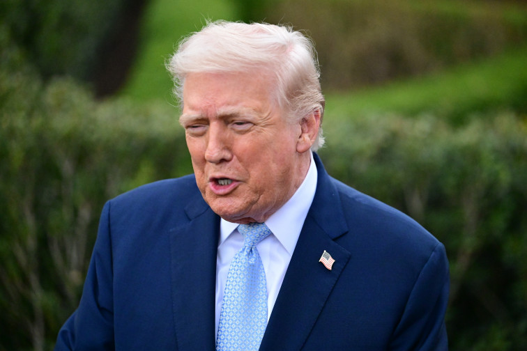 Trump fija un plazo de 48 horas a Irán para reabrir Ormuz bajo amenaza energética