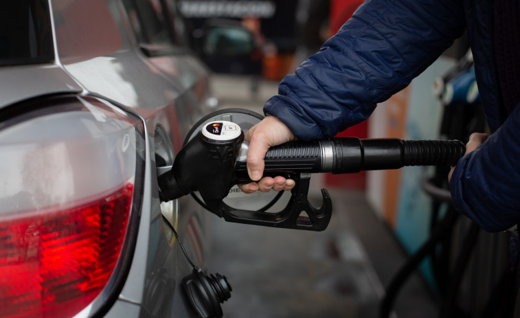 Alivio en el surtidor: cuánto puedes ahorrar y dónde repostar más barato en Catalunya
