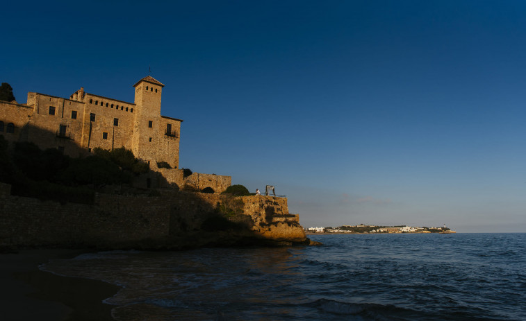 Ruta por castillos, calas y pueblos: el plan perfecto para Semana Santa en Catalunya