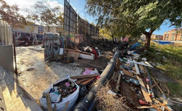 Desalojo en La Sagrera: operativo policial por riesgo “inminente” en un asentamiento con hasta 300 personas