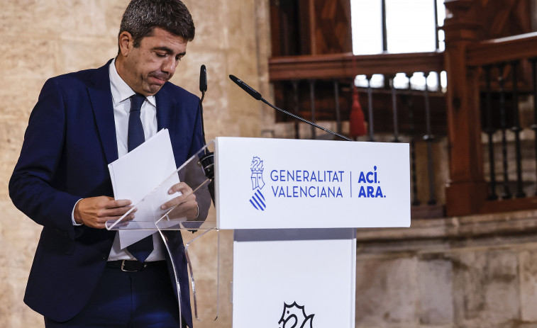 La Justicia cita como testigo a Carlos Mazón por la DANA y le pide sus mensajes del día de la catástrofe