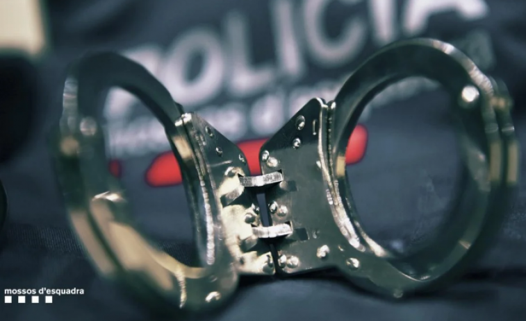 Detenidos dos hombres por el apuñalamiento mortal de un joven en Olot