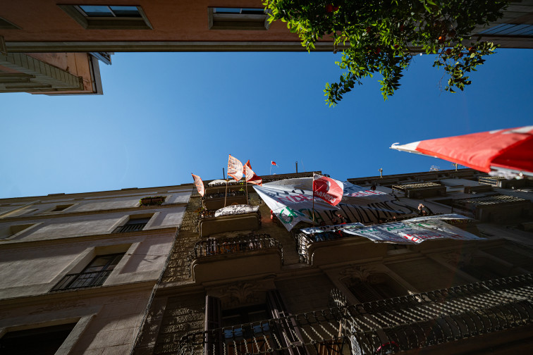 El Govern inicia trámites para sancionar a la propiedad del bloque en Gràcia por posibles irregularidades