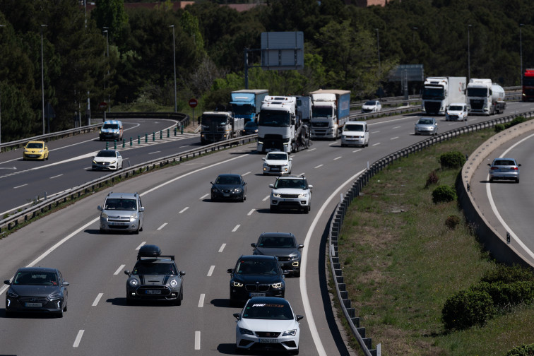 La salida de Semana Santa en Barcelona alcanza 278.000 coches y tensiona varias vías clave