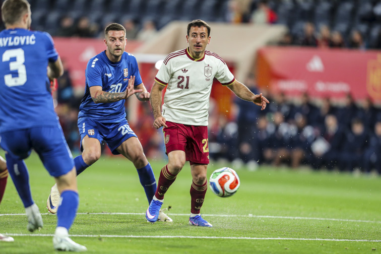 España vence 3-0 a Serbia en amistoso de preparación para el Mundial con doblete de Oyarzabal