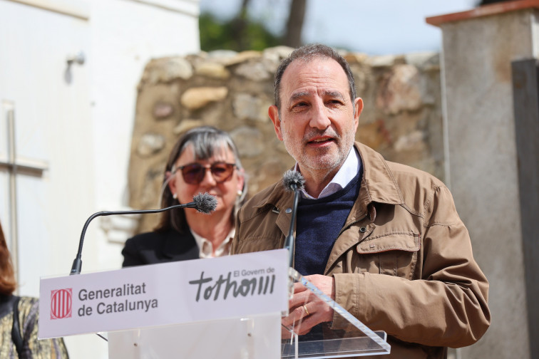 Espadaler reivindica la memoria en Can Tretze al homenajear a 40 fusilados de la Guerra Civil en Girona