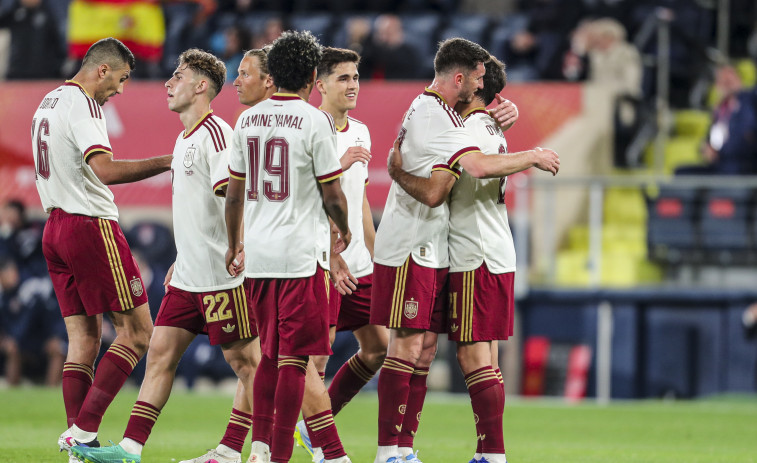 Morbo en el RCDE Stadium: la Selección regresa a Cornellà con el posible debut de Joan Garcia