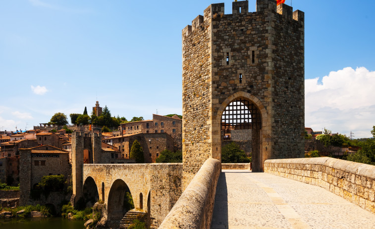 Los mejores destinos para redescubrir Catalunya esta Semana Santa: entre la calma medieval y el aire puro