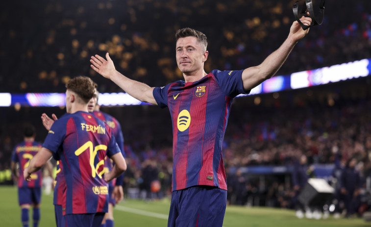 El dilema del '9' en el FC Barcelona: definida la hoja de ruta para el relevo de Lewandowski