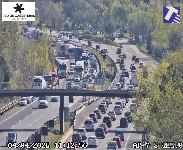 La AP-7 acumula 21 kilómetros de retención en Llinars del Vallès tras un accidente