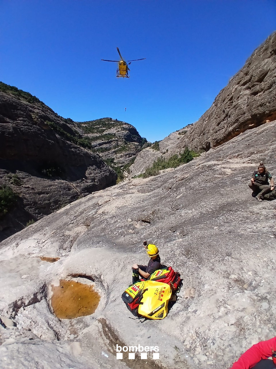 260404 escalador Arnes2 LG