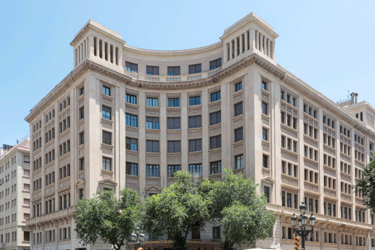 El mercado laboral en Catalunya muestra señales de ralentización pese al descenso del paro en marzo