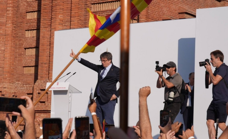 Junts pide comparecer a Parlon y Trapero por multas a manifestantes en la vuelta fugaz de Puigdemont