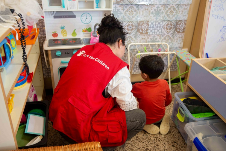 CaixaBank destina cerca de 250.000 euros a Save the Children para ayudar a mitigar los efectos de la DANA