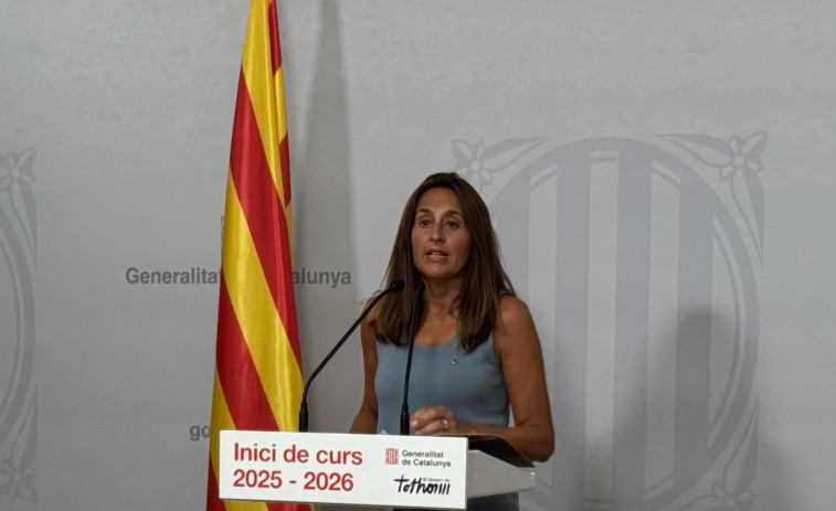 Ustec se sienta con Niubó ante lo que advierten que es la 