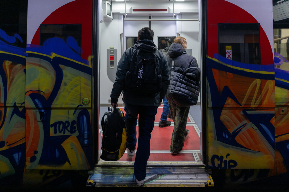 EuropaPress 7244506 pasajeros estacion fabra puig 26 enero 2026 barcelona catalunya espana