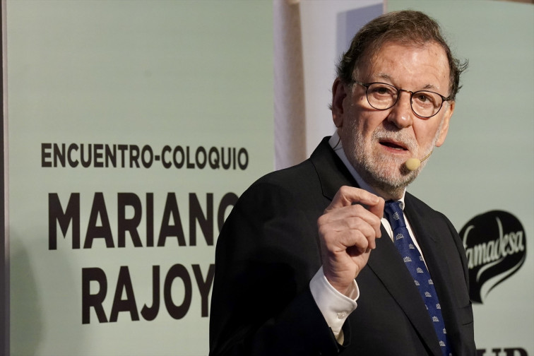 EuropaPress 7141693 expresidente gobierno mariano rajoy firma nuevo libro arte gobernar charla