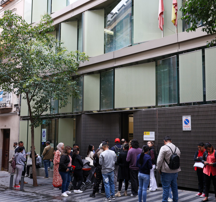 EuropaPress 6274672 oficina extranjeria 14 octubre 2024 madrid espana ministra inclusion