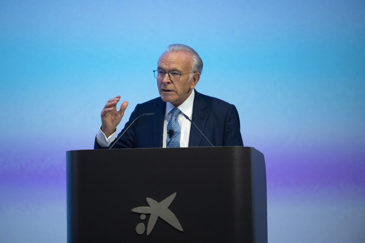 EuropaPress 6807260 presidente fundacion caixa isidro faine