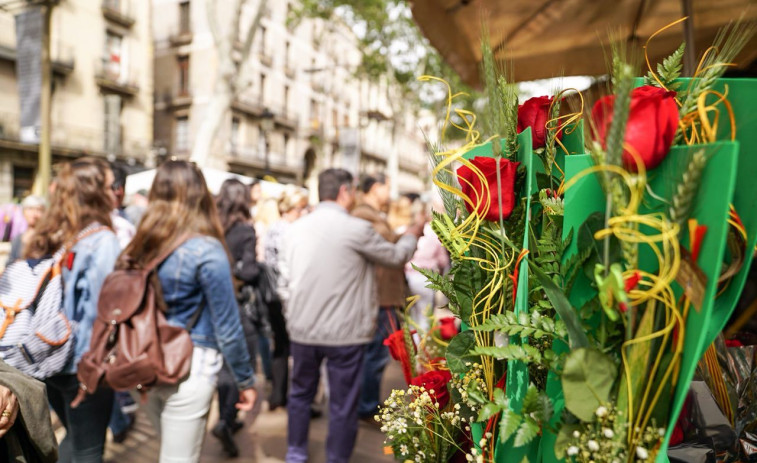 Sant Jordi 2026 en Barcelona: más espacios, menos aglomeraciones y una ciudad volcada con los libros
