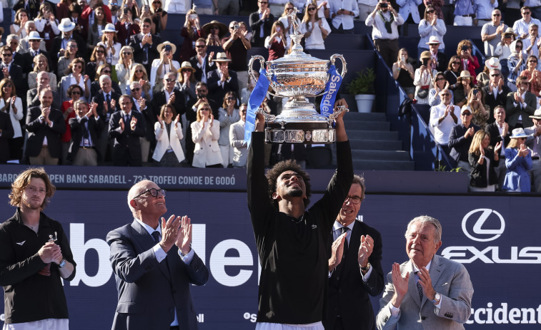 Un francés vuelve a reinar en Barcelona 40 años después: Arthur Fils conquista un Godó histórico