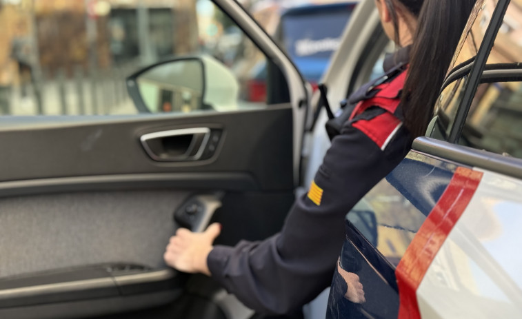 Una pelea vecinal que casi acaba en tragedia: un mosso fuera de servicio acaba apuñalado en Roquetes