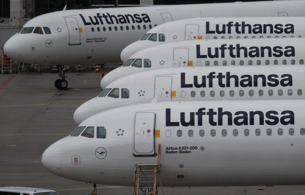 EuropaPress 7358142 11 march 2026 hesse frankfurt main lufthansa passenger planes are parked at
