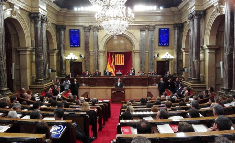 JxSí y la CUP dan un paso más y aprueban la primera parte de la ley para consolidar la Agencia Tributaria Catalana