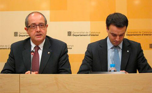 Felip Puig y Manel Prat en rueda de prensa