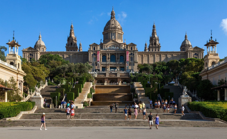 ​Los museos barceloneses abren con normalidad tras desconvocarse la huelga