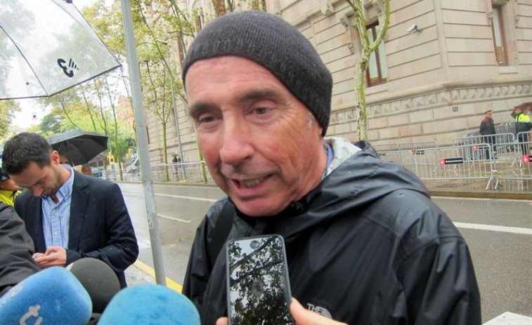 ​El vino de Lluís Llach rebaja beneficios