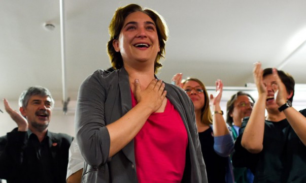AdaColaudaaluz