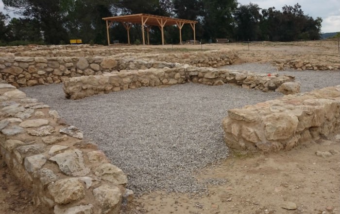 Avinyonet del Penedu00e8s Adequaciu00f3 a la visita pu00fablica del Yacimiento de la Fuente de la Caña Diputaciu00f3 de BarcelonaBO