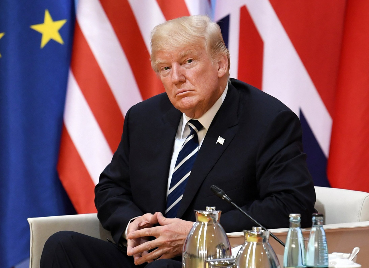EEUU.- El Supremo de EEUU ordena a Trump entregar sobre registros financieros y re