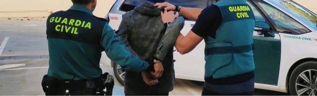 Imagen de archivo de una detención practicada por la Guardia Civil