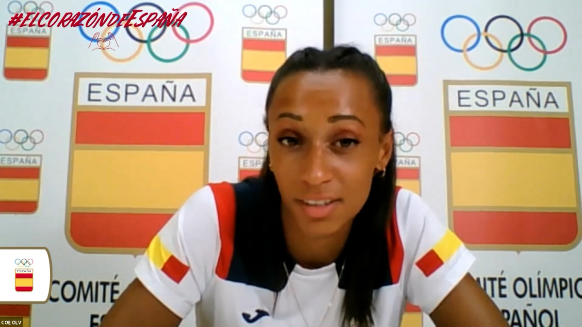 Ana Peleteiro en rueda de prensa