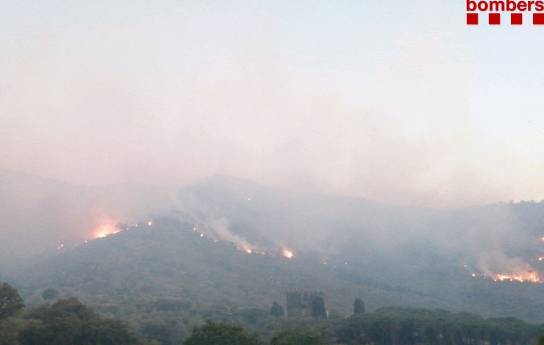 Incendio en Llançà (Girona)