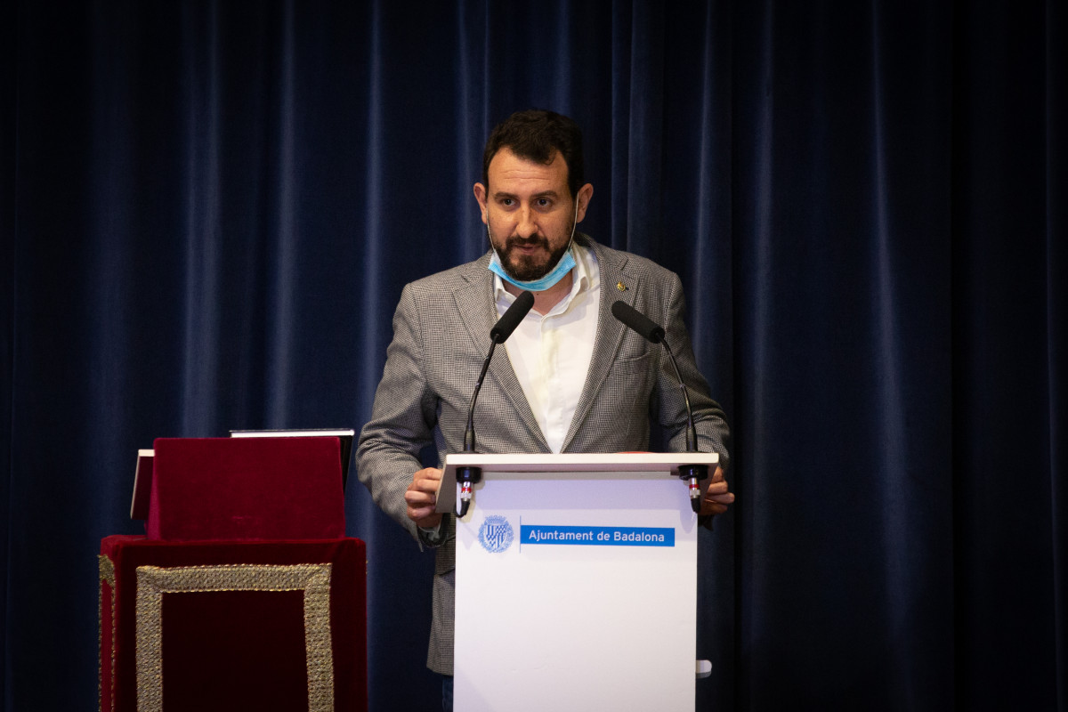 Archivo - El l&iacute;der del PSC en Badalona (Barcelona), Rub&eacute;n Guijarro, en una foto de archivo.