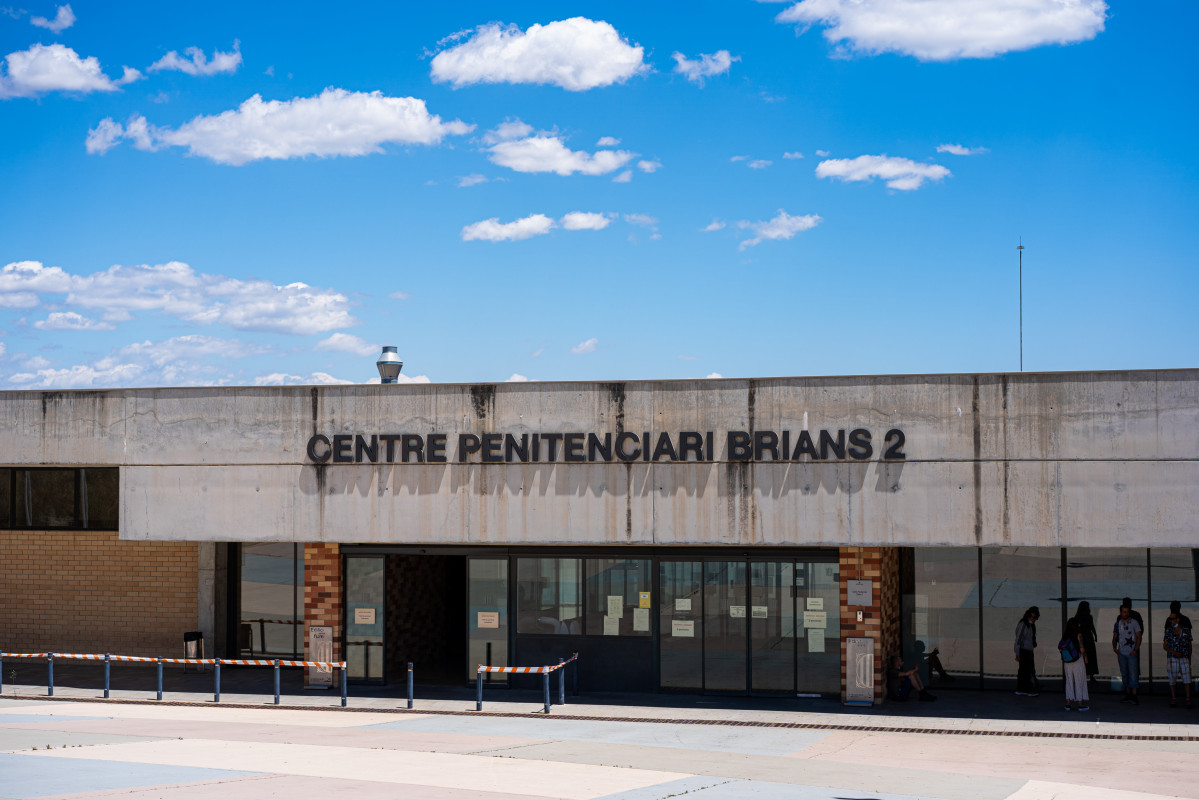 Archivo - Archivo - Fachada del Centro Penitenciario Brians 2 de Barcelona