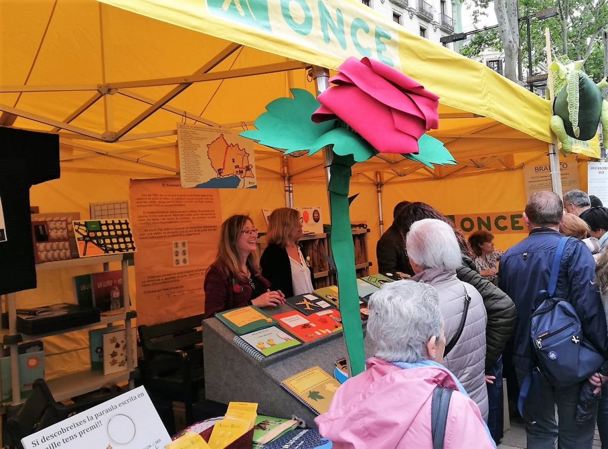 San Jorge Stand