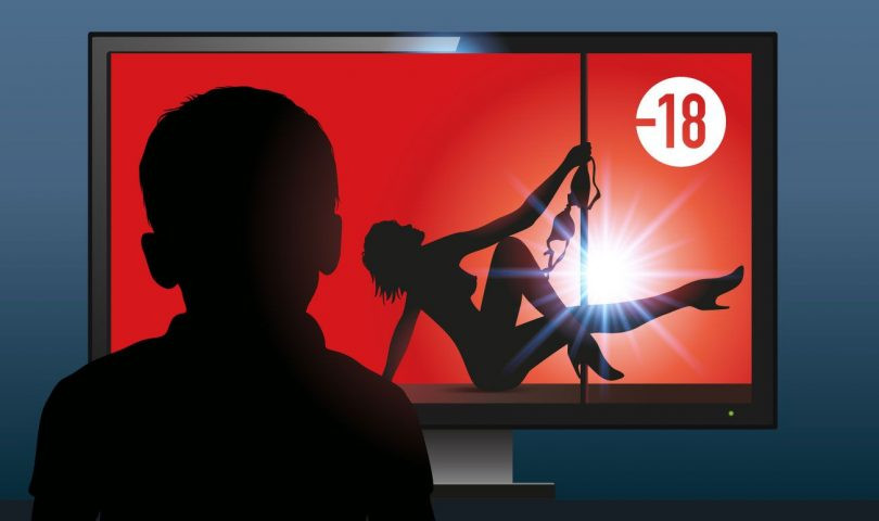 Muñeco porno 810x480