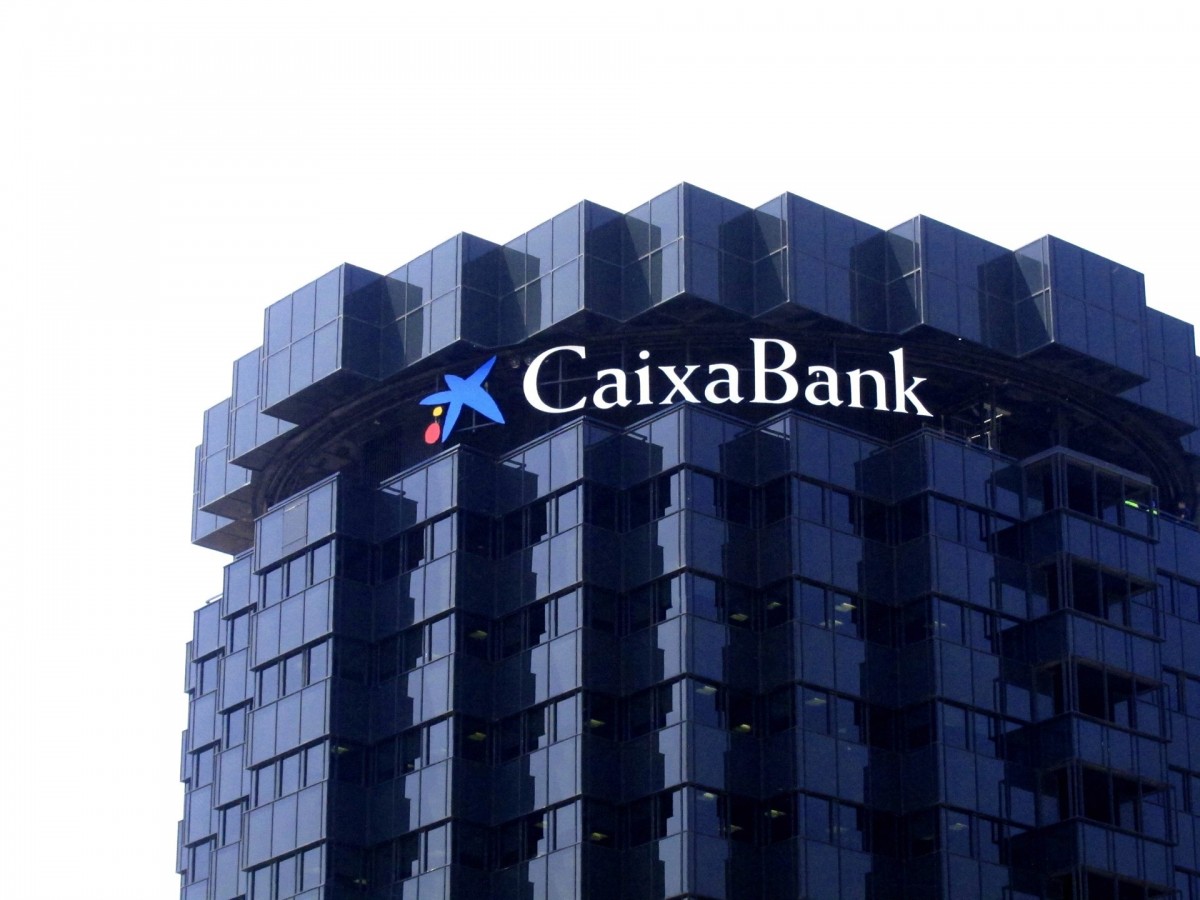Caixabank 12