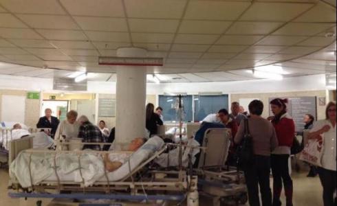 Obviada la Ley de Prevención: pacientes con gripe A en urgencias y plantas permanecen en contacto con el resto de enfermos